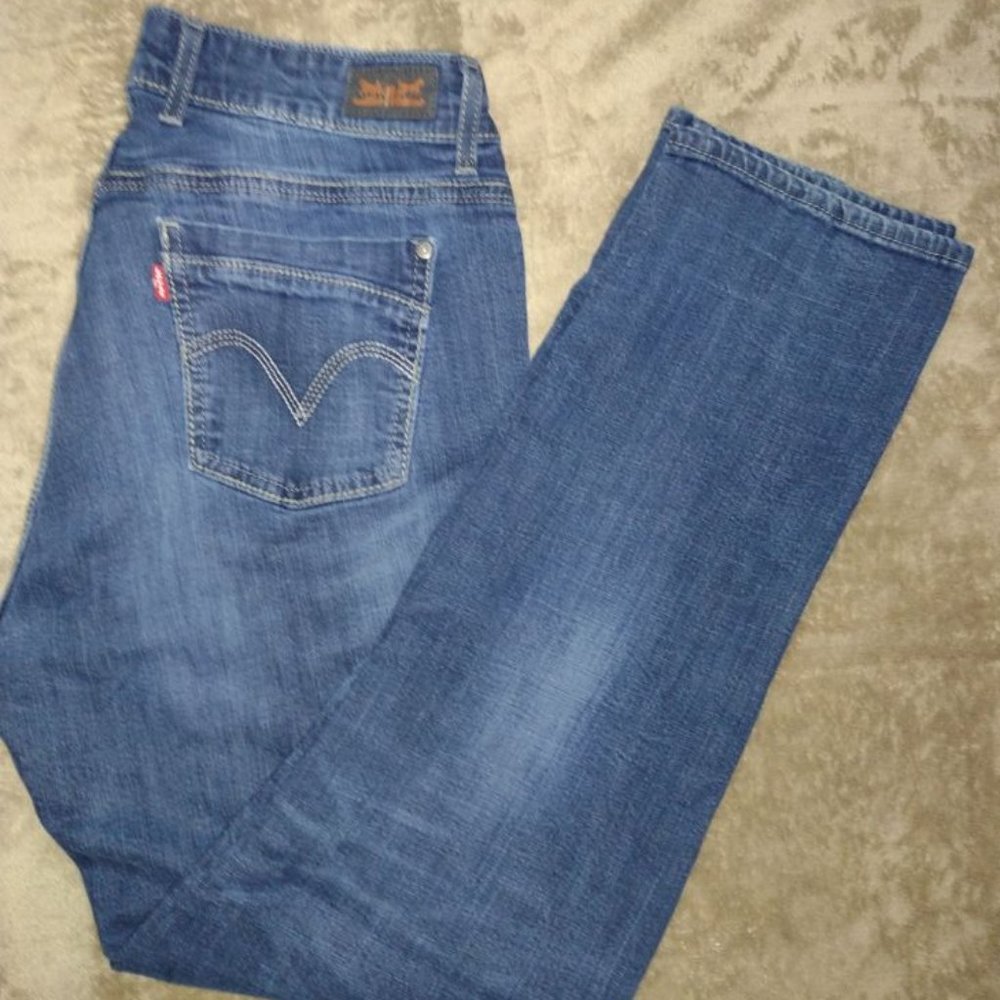 Levis 529 Red Tag skinny leg Jeans with 33" Waist